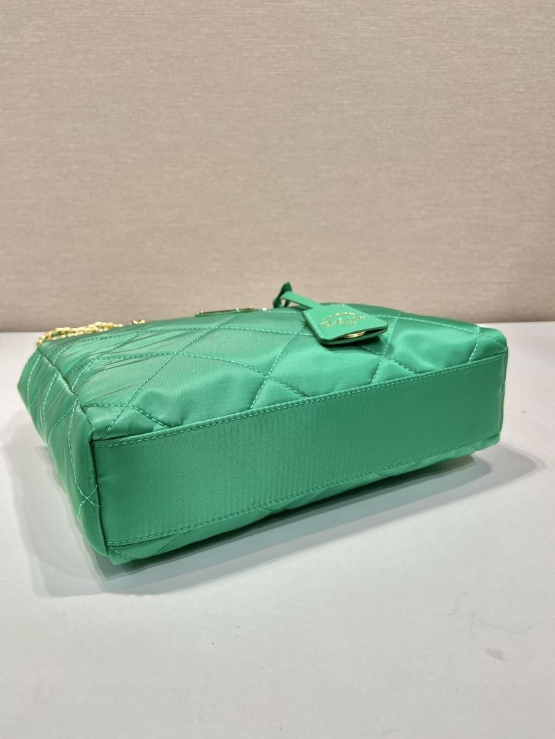 Pra*a tote bags